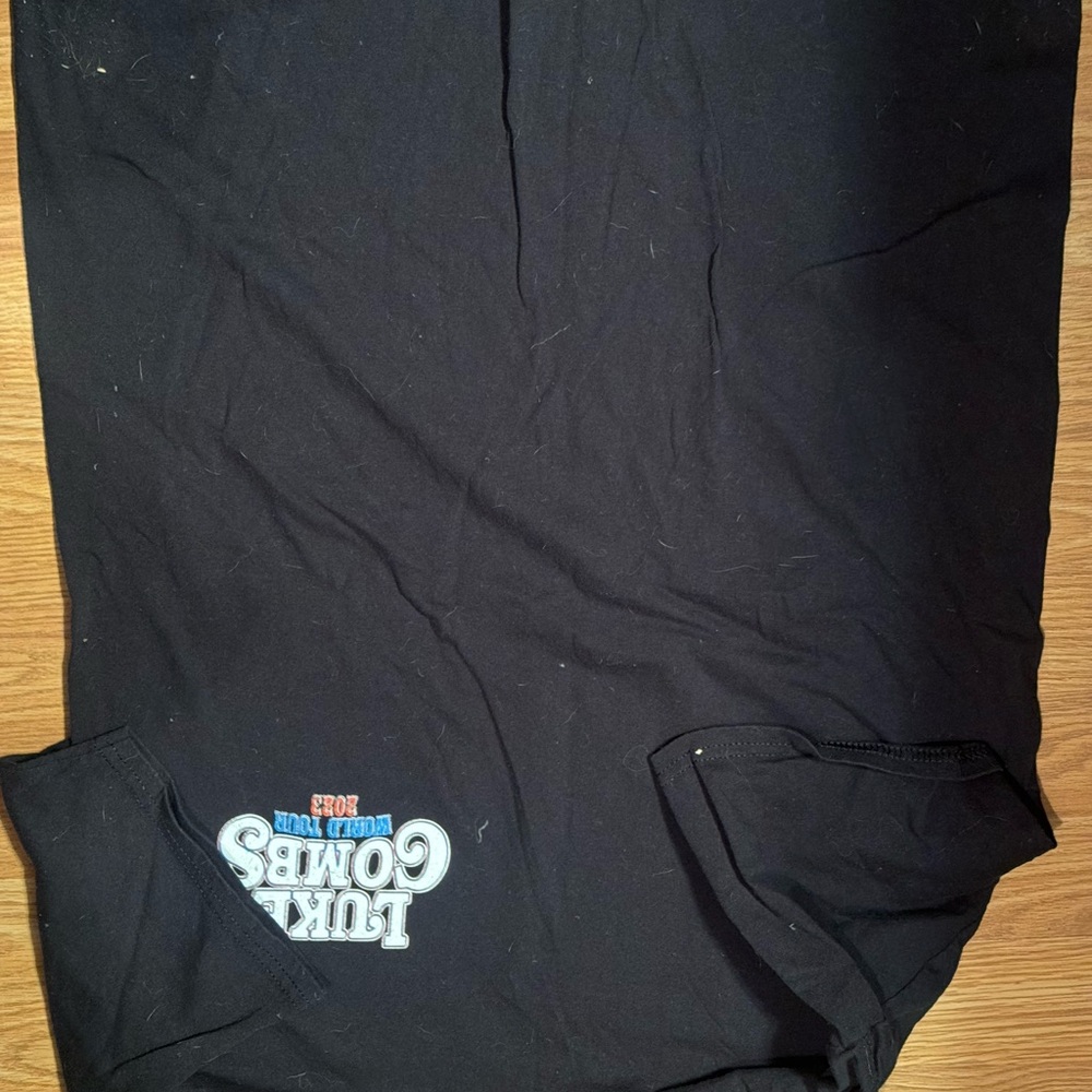 Gildan Black Shorts Simple Design Luke combs live in concert shirt